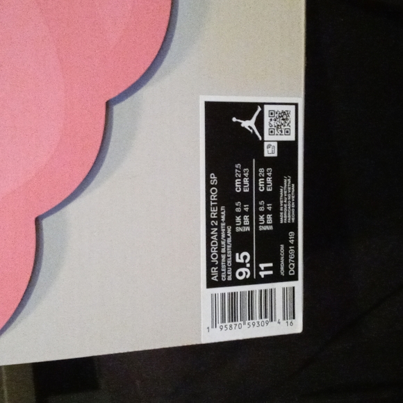 JORDAN 2 - Picture 3 of 9